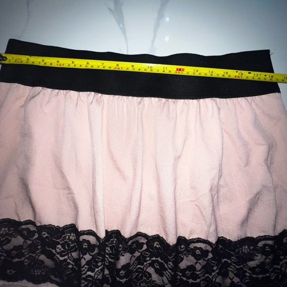 EUC STOOSH pink with black lace mini a-line skirt size xl - Picture 6 of 6